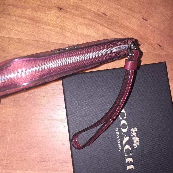 COACH‼️ FAST SHIPPING‼️ - Picture 8 of 8